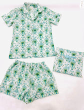 Load image into Gallery viewer, Cotton Pajama Set-Ogee Lovebirds
